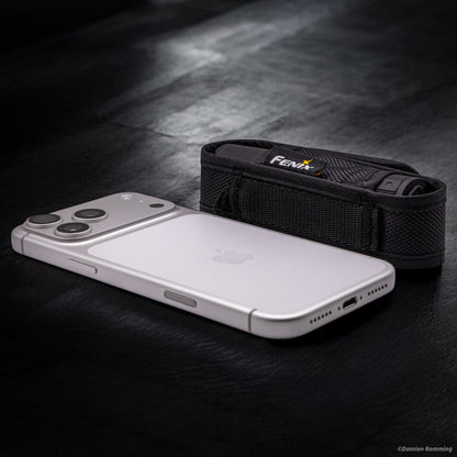 Fenix TK05R – Lampe tactique compacte 1000 lm à faisceau longue portée