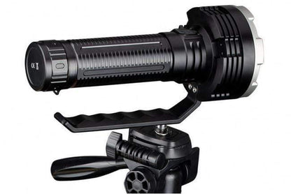 Fenix LR80R – Lampe torche / projecteur LED rechargeable (modèle pro)