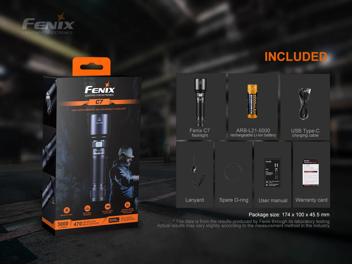 Fenix C7 – Lampe de poche rechargeable 3000 lumens avec base magnétique