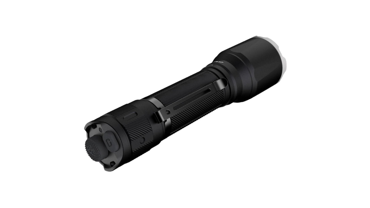Fenix TK17 – Lampe tactique compacte et puissante  .