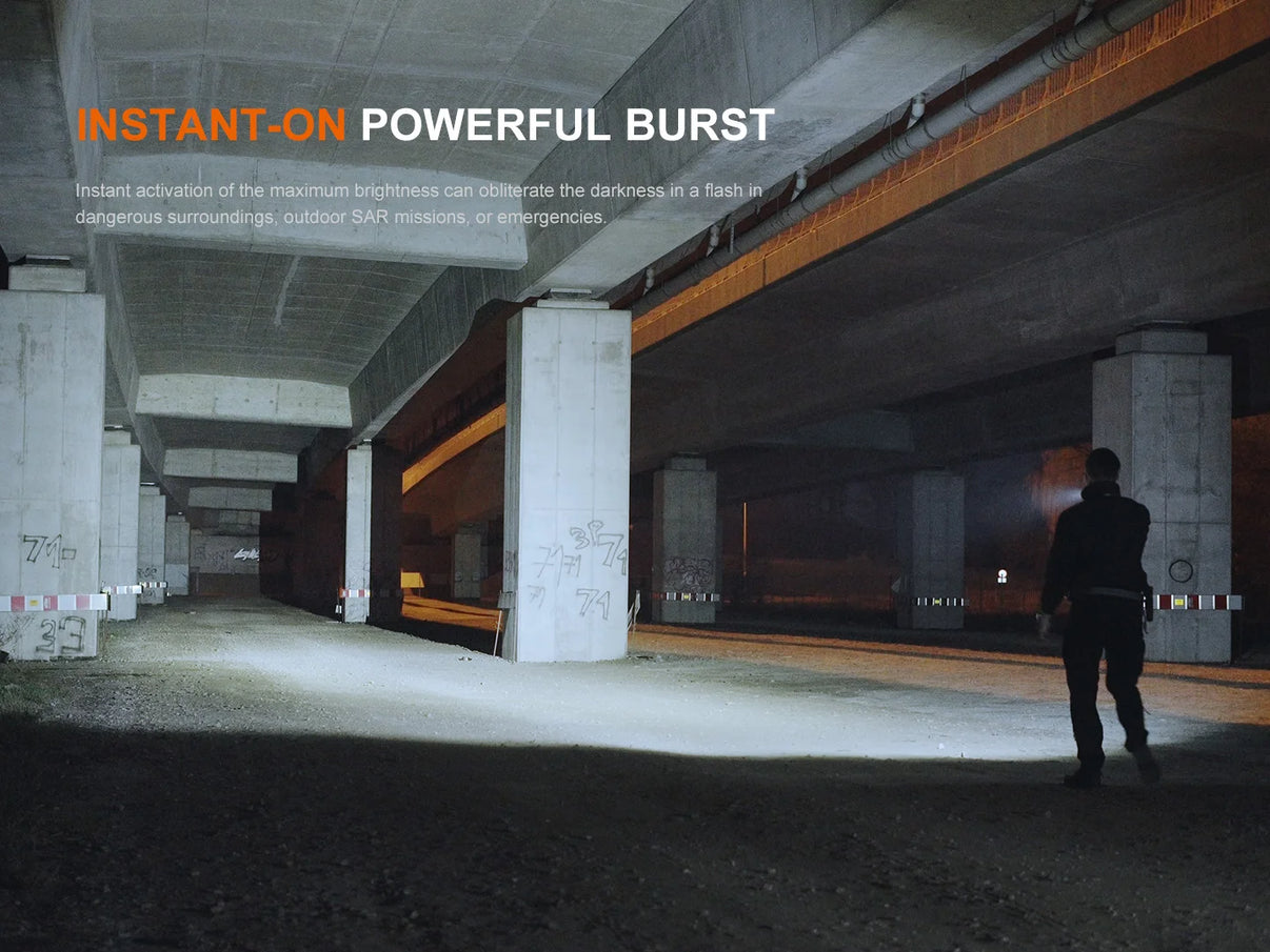 Fenix TK17 – Lampe tactique compacte et puissante  .