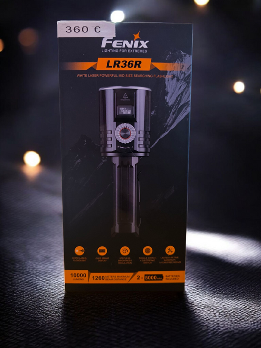 Lampe de recherche Fenix LR36R – 10 000 lumens, 1 260 m de portée, laser blanc ( occasion )