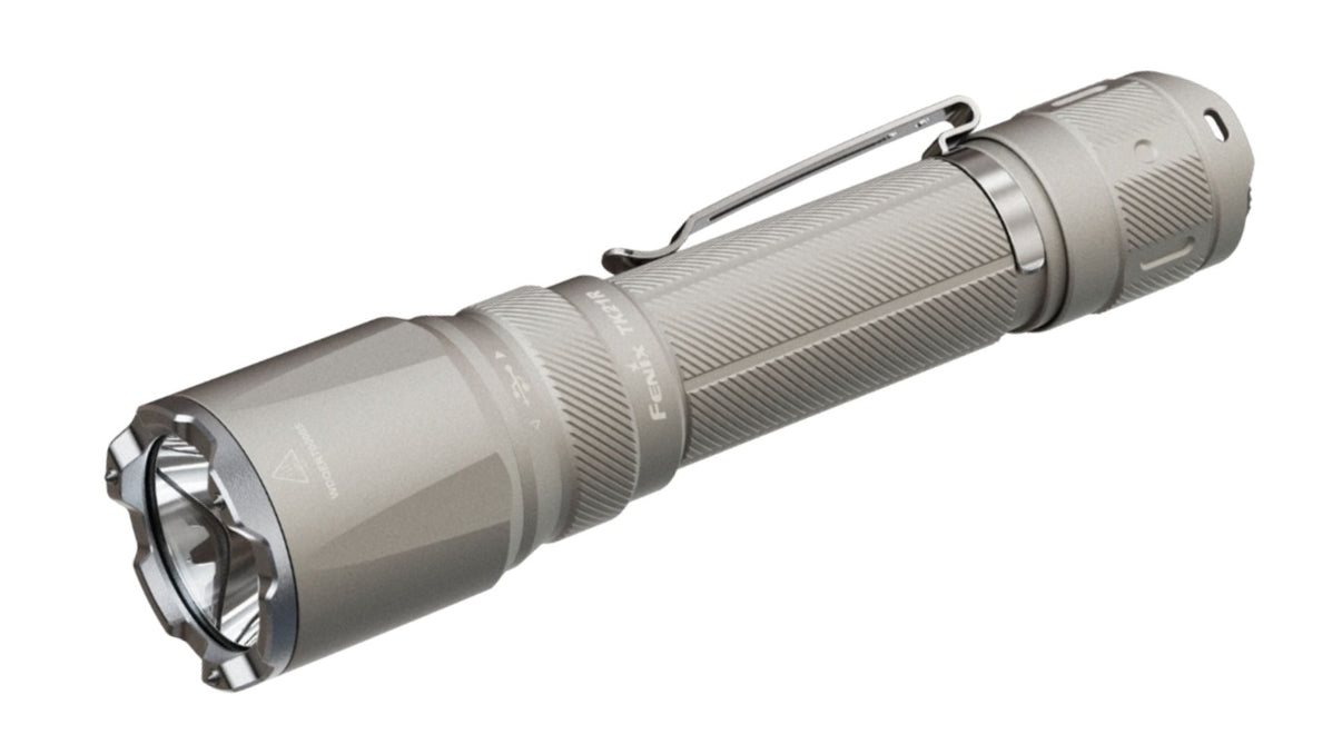 Fenix TK21R – Lampe de poche tactique puissante, longue portée et rechargeable USB-C