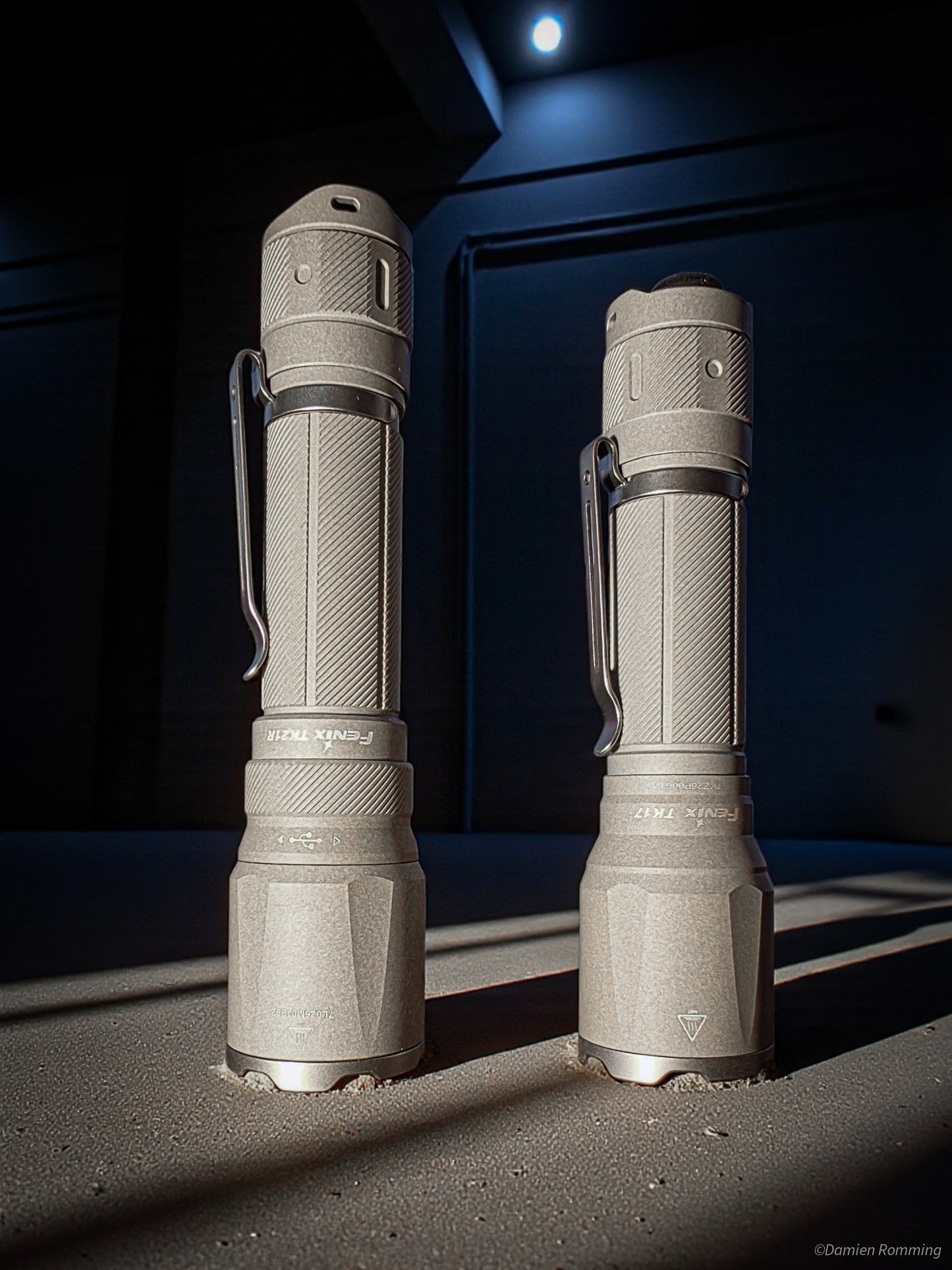 Fenix TK21R – Lampe de poche tactique puissante, longue portée et rechargeable USB-C